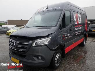 Unfall Kfz Van Mercedes Sprinter 319 1.9 CDI L2H2 190pk Dubbel Lucht Automaat 2023/10