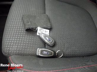 Ford Focus 1.0 EcoBoost Hybrid ST-Line X Business picture 20