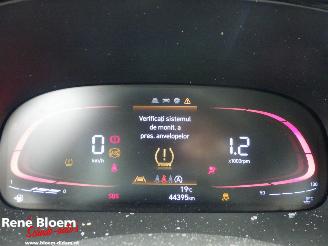 Hyundai I-10 1.0 Comfort 5drs Airco picture 17