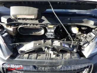 Peugeot Boxer 2.2 BlueHDI L2H1 Premium picture 7