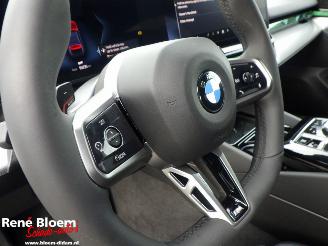 BMW 5-serie 520i M-pakket Full Option 190pk picture 27