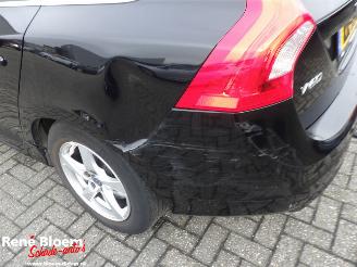 Volvo V-60 2.0 D2 Nordic+ 120pk Navi picture 9