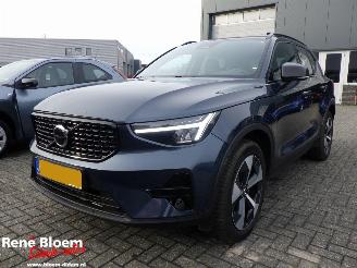 Volvo XC40 2.0 B4 Plus Dark 197pk picture 4