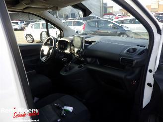 Toyota Proace CITY 1.5 D-4D Prof picture 9