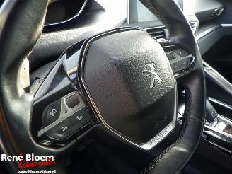 Peugeot 5008 1.2 PureTech Blue Lease Executive Automaat 7-persoons picture 19