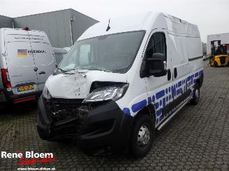 Peugeot Boxer 2.2 Blue HDI 120 L2H2 3.0T picture 4