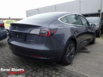Unfallwagen Tesla Model 3 Long Range  AWD 75kwh 351pk 2019/12