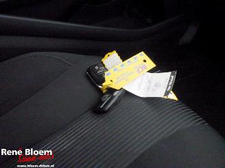 MG 5 Electric Standard Range Luxury 50kWh 177pk picture 11