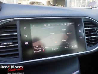 Peugeot 308 1.2 PureTech Blue Lease Executive 110pk picture 18