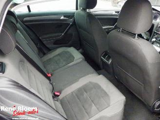 Volkswagen Golf 1.6 TDI R-Line Automaat picture 13