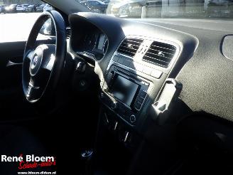 Volkswagen Polo 1.4 16V Highline 5drs Airco picture 12