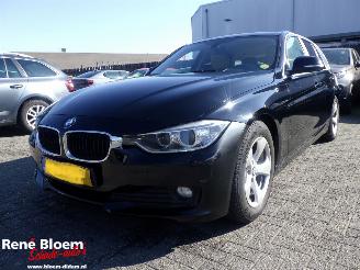 krockskadad bil auto BMW 3-serie 320d touring Efficient Editon Executive Dynamic 2013/8