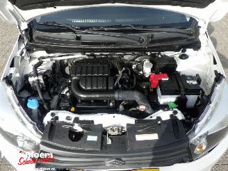 Suzuki Celerio 1.0 Comfort 5drs Airco picture 7