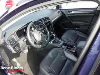 Volkswagen e-Golf  picture 12