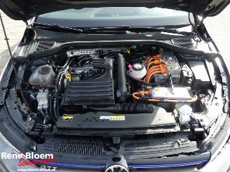 Volkswagen Golf 1.4 e-Hybrid GTE Aut 5drs picture 16