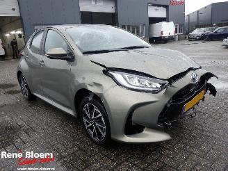 Toyota Yaris 1.5 Hybrid Dynamic Automaat 5drs picture 2