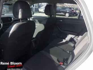 Volkswagen T-Cross 1.5 TSI Aut R-Line picture 13