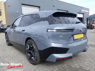 BMW iX XDrive 40 Business Editon Plus 77kwh Full Option picture 2