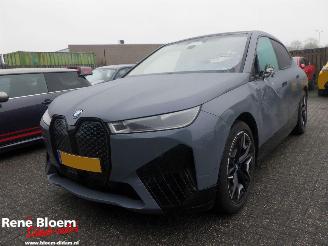  BMW iX XDrive 40 Business Editon Plus 77kwh Full Option 2024/3