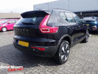 Voiture accidenté Volvo EX40 Single Motor Essential 70kWh 2024/10