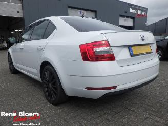 Skoda Octavia 1.6 TDI Greentech Ambition Business picture 2