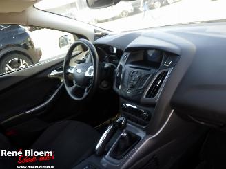 Ford Focus Wagon 1.6 EcoBoost Titanium picture 8