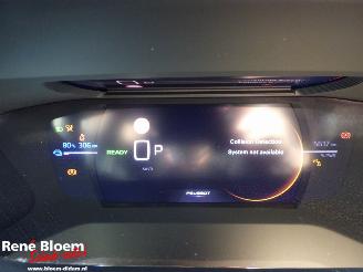 Peugeot e-2008 EV GT Avantage 54kWh picture 19