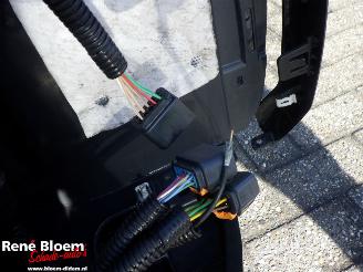 Peugeot e-2008 EV GT Avantage 54kWh picture 8