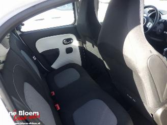 Renault Twingo Z.E. R80 Collection picture 10