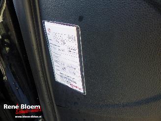 Volkswagen Up! 1.0 BMT High Up 5drs a-camera picture 17