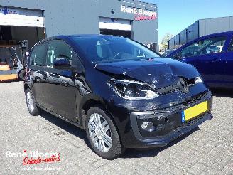 Volkswagen Up! 1.0 BMT High Up 5drs a-camera picture 2