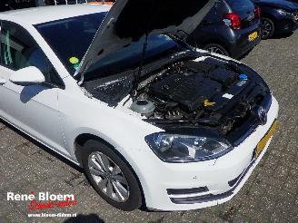 Volkswagen Golf 1.6 TDI ComfortLine 5drs picture 9