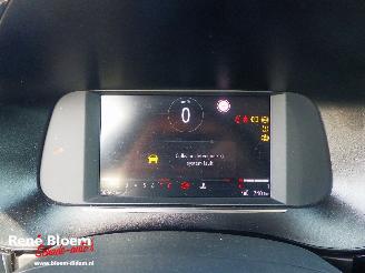 Opel Corsa 1.2 Edition 5drs Clima picture 12