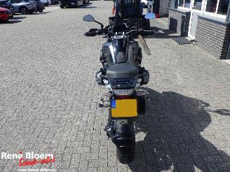 BMW R 1250 GS Triple Black picture 5