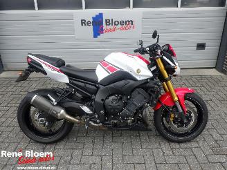 Schade motor Yamaha FZ 8  2014/1