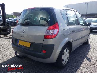 krockskadad bil auto Renault Scenic 1.6 16V Expression Comfort 2004/2