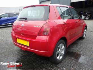 Schadeauto Suzuki Swift 1.5 Exlusive 102pk 5drs Airco 2007/7