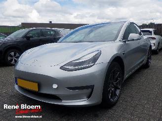 Unfallwagen Tesla Model 3 Standard Plus RWD 60kwh 2019/6