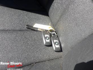 BMW 3-serie Touring 318d High Executive Automaat picture 21