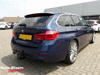 Damaged car BMW 3-serie Touring 318d High Executive Automaat 2017/4