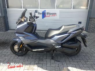  Sym  ADX 300 2025/6