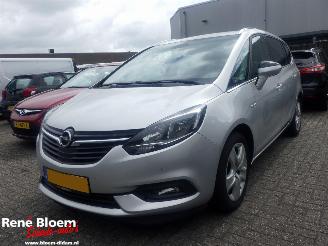 uszkodzony samochody osobowe Opel Zafira 1.6 CDTI Online Edition 7-persoons 2018/5