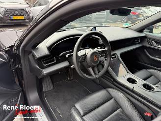 Porsche Taycan 4S Sport Turismo Performance Battery Plus picture 16
