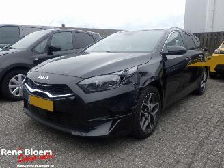 Auto incidentate Kia Cee d 1.5 T-GDI MHEV Automaat Executive Line 160pk 2023/5