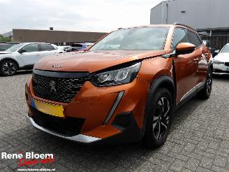 Schadeauto Peugeot 2008 1.2 PureTech Allure Automaat 2020/8