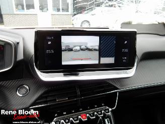 Peugeot 2008 1.2 PureTech Allure Automaat picture 15