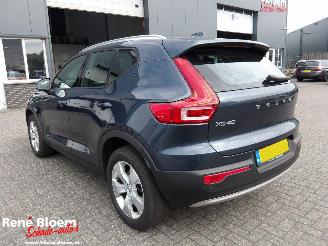Volvo XC40 1.5 T2 Momentum Business picture 2