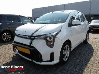 Damaged car Kia Picanto 1.0 DPI DynamicLine 5-persoons 2025/5