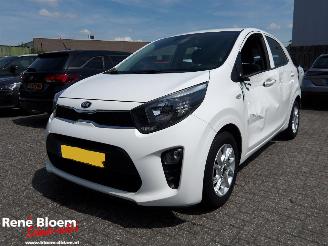 Auto incidentate Kia Picanto 1.0 CVVT Comfort  Plus-line Navigator 2018/9