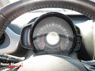 Toyota Aygo 1.0 VVT-i x-now picture 16